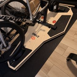 Indoor Cycling Rocker Plate