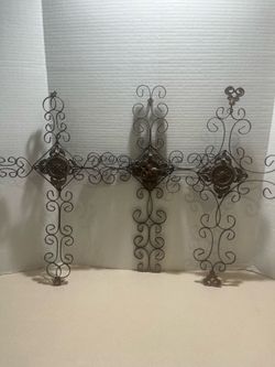Decorative wall hangers Decorative wall hangers