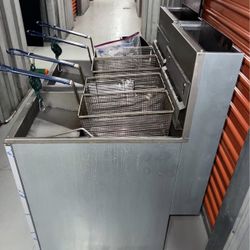 Commercial Fryers 