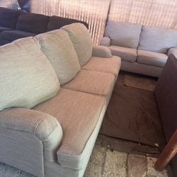 Grey couch and loveseat clean we sell all the time delivery $40 local