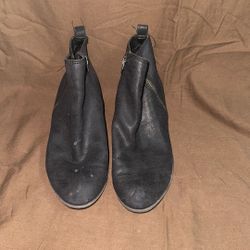 Shoe’s 