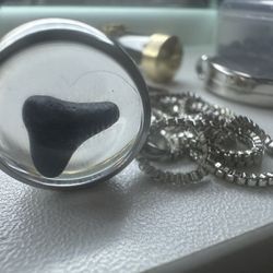 Atacamaite Tectite Pays: Chili, Désert d'Atacama Datation: 8 millions d'années  