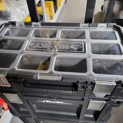HUSKY ROLLING TOOL BOX NEW 