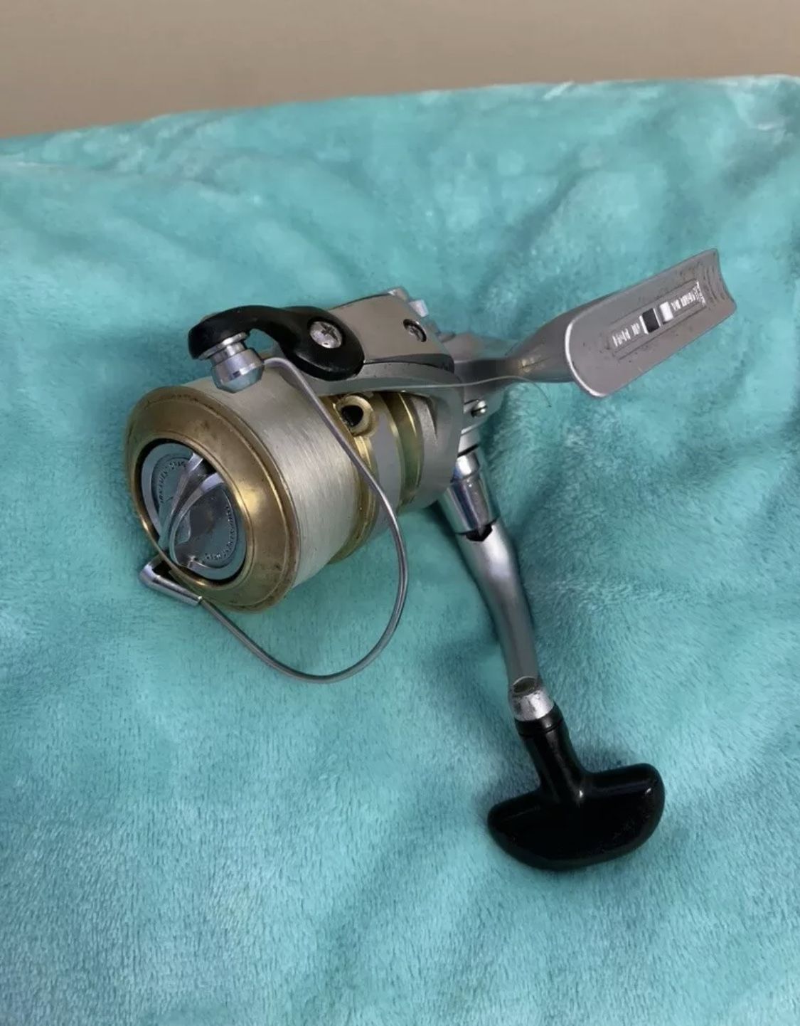 Daiwa sweepfire spinning fishing reel