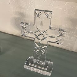 Glass cross