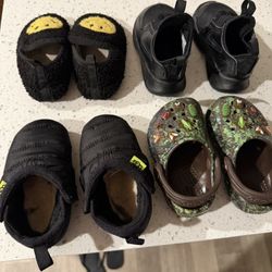 Toddler Shoes/slippers