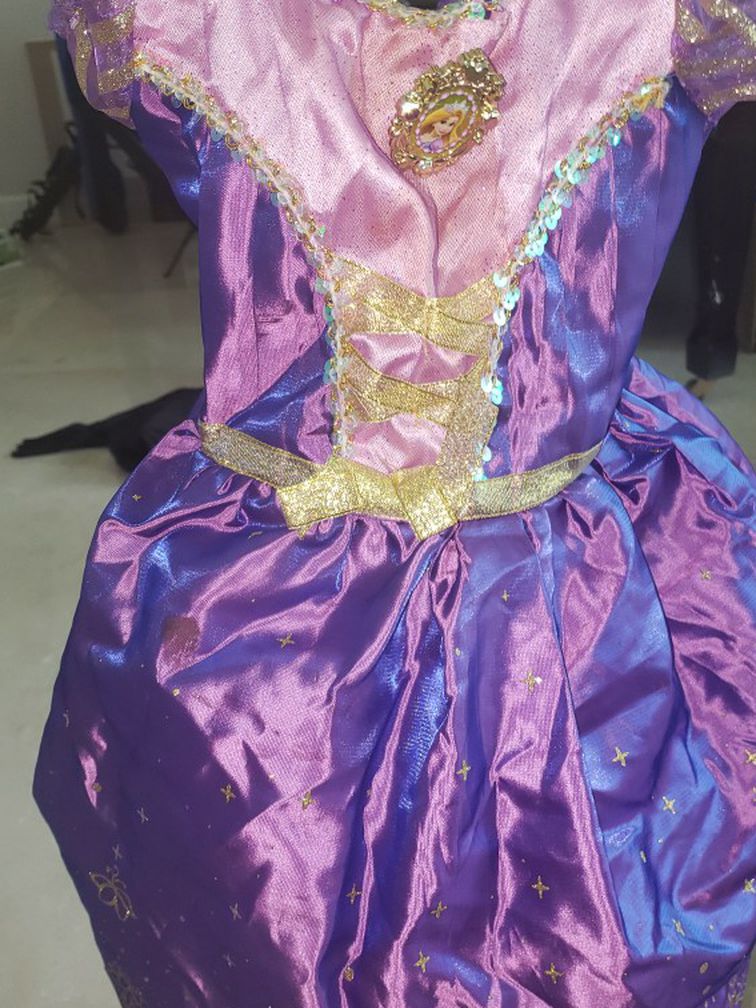 Disney Princess 👸 Rapunzel Costume