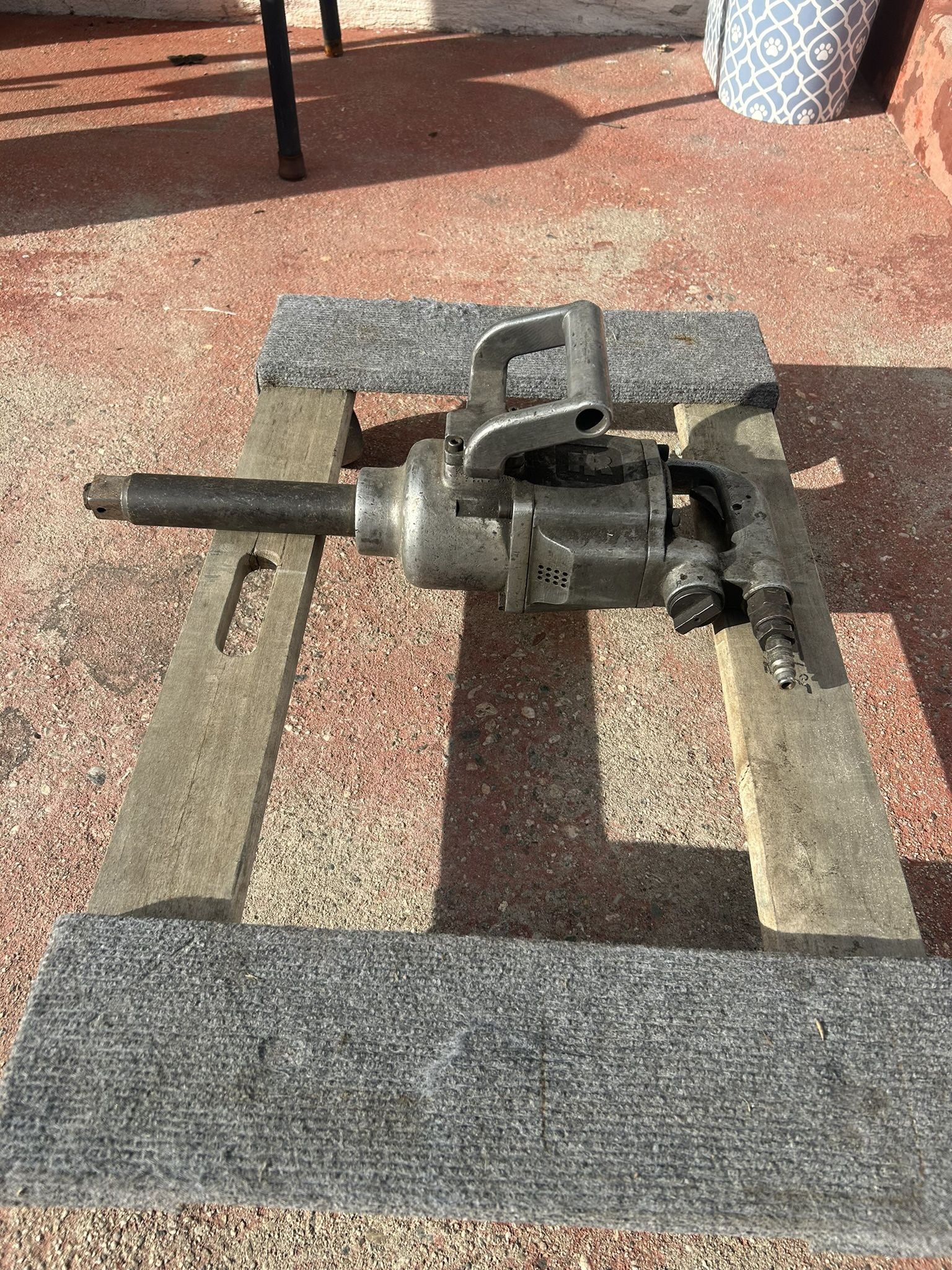 INGERSOLL RAND 281-6 1'' IMPACT WRENCH 