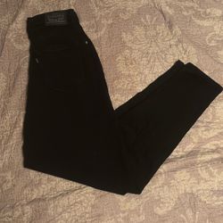 Levi High Waisted Mom Jean Size 27