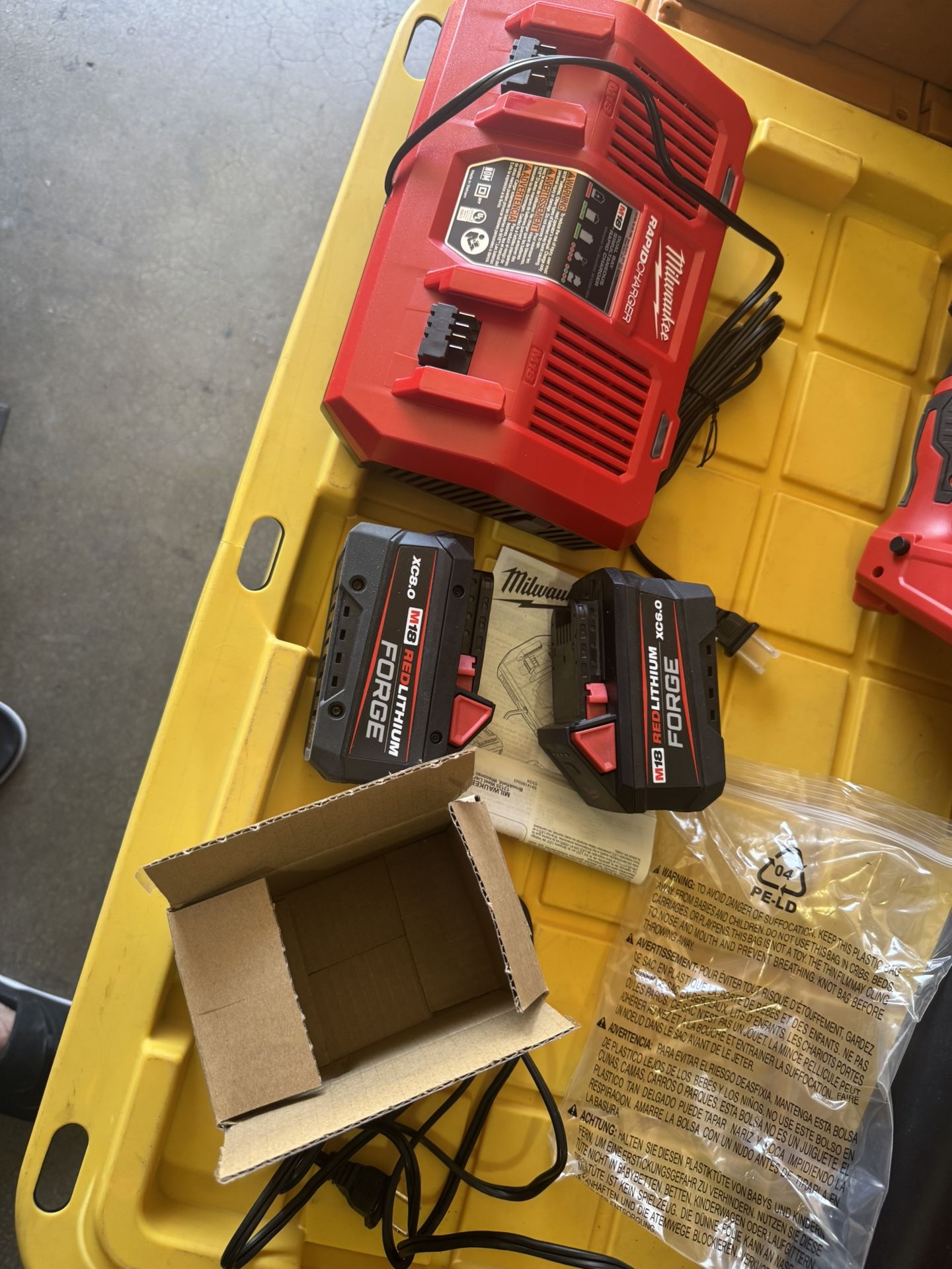 BRANDNEW 8.0/6.0 And Charger 