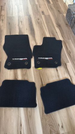 Truck mats 2025