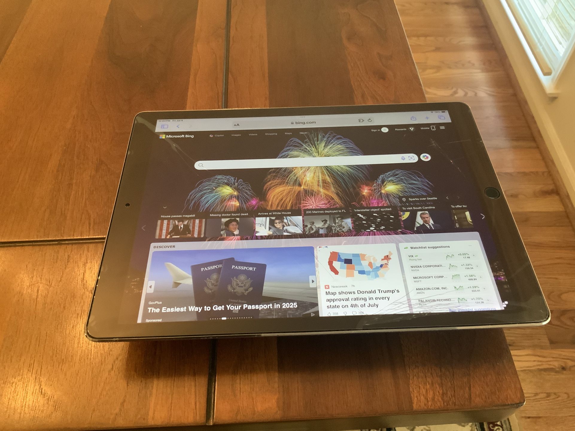 Apple iPad Pro 12.9-inch (2nd generation) A1670 64 GB, Wi-Fi, 12.9 in - Space Gray
