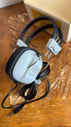 Vintage - Realistic NOVA Stereo Headphones 