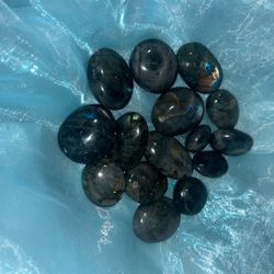Lapradorite Crystal Palm Stone Tumblers