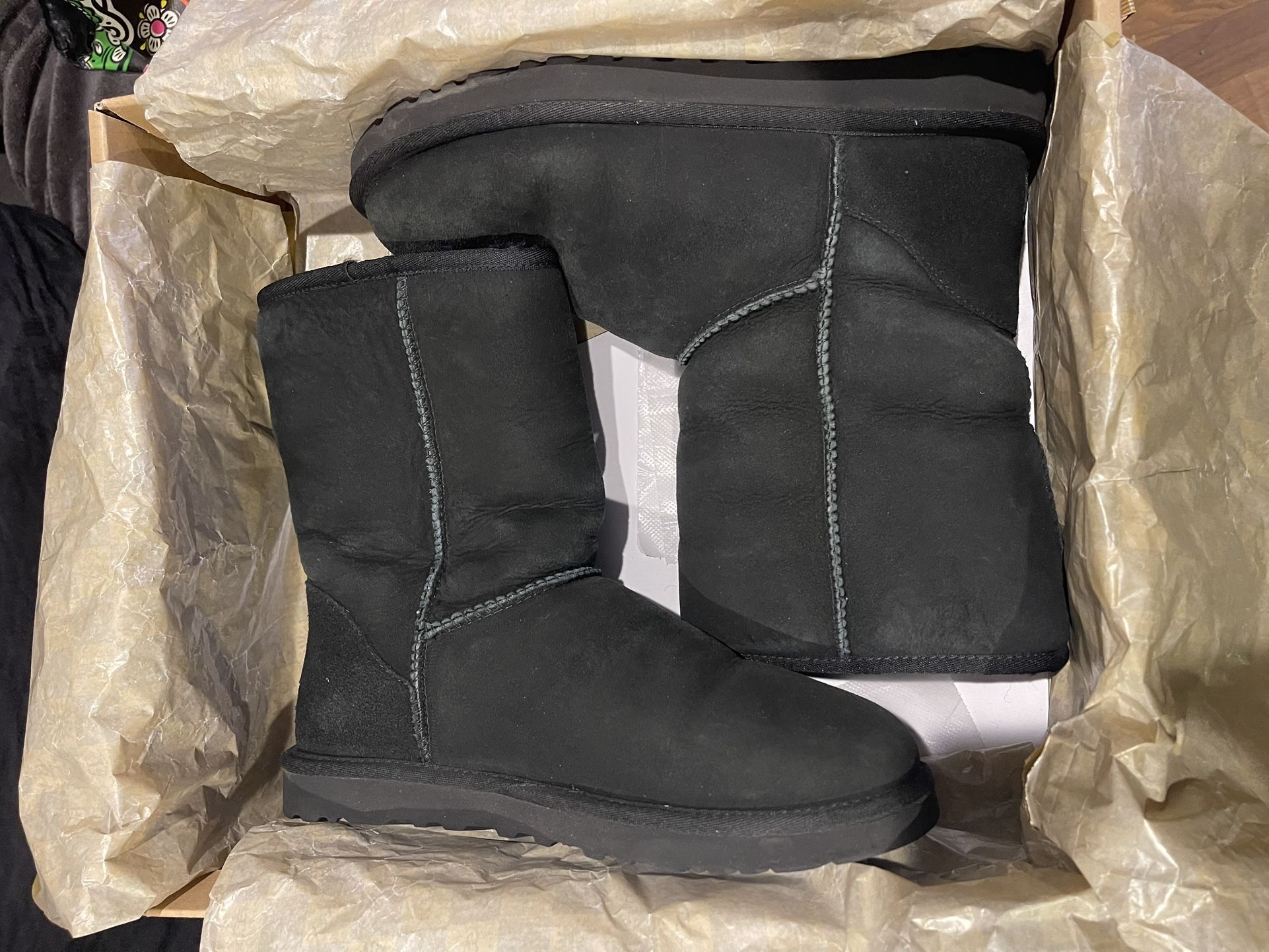 UGG Classic Short Boots