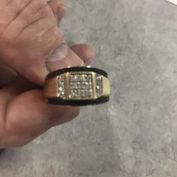 10kt Real Diamond Ring 