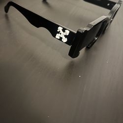 Off-white Glasses 