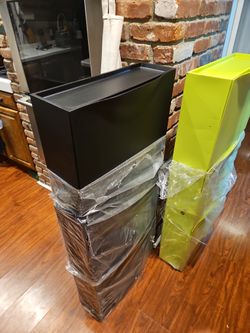 3 Pack Trones (IKEA) ( One pack black and 1 pack lime green.)
