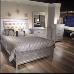 Brand New Luxury Bedroom Set $1399