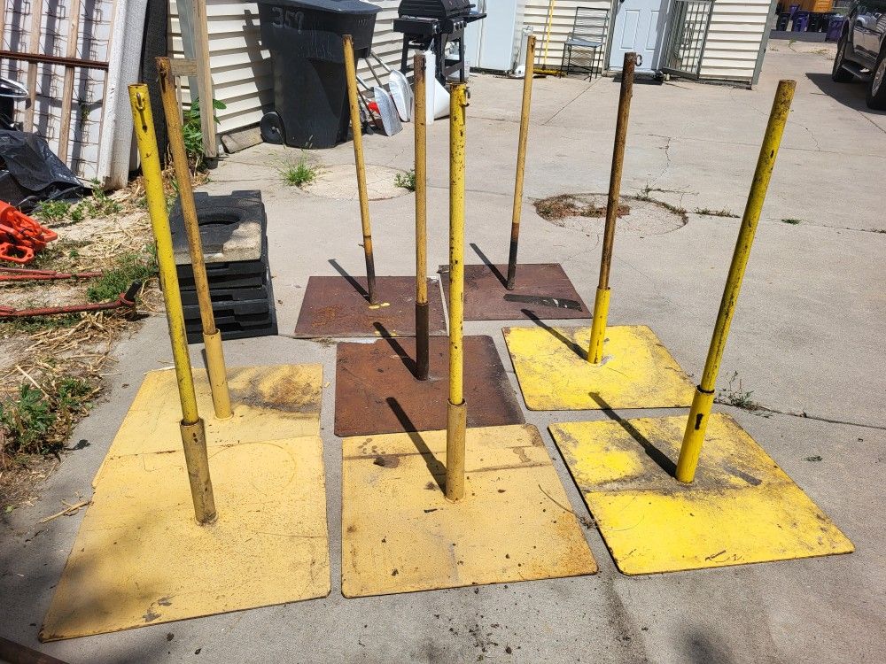 Metal bases Free