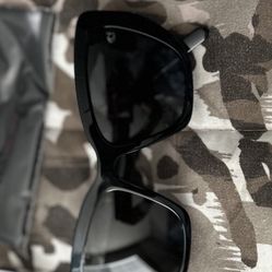 Women Prada Cat-Eye Sunglasses 