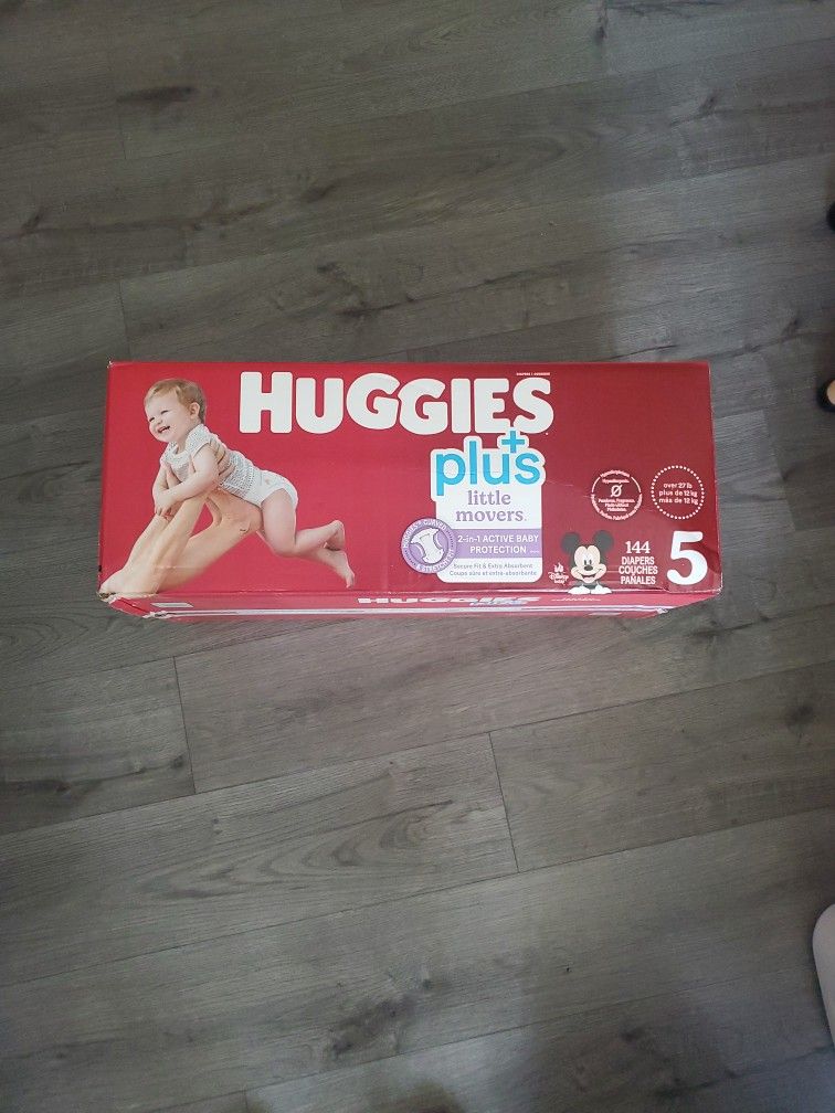 Huggies +plus Size 5