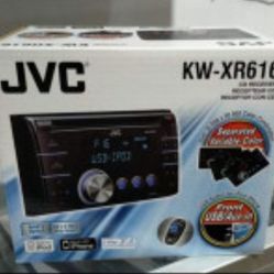 JVC KW -XR616 Double Din CD/USB/AUX Car Stereo / Radio