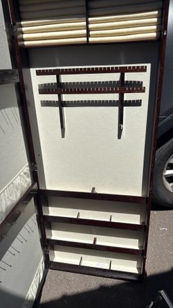 Jewelry box