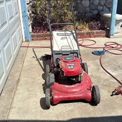 Lawnmower 
