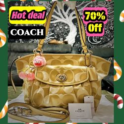 Vintage Coach Soho Shoulder Bag  Beige Color New Without Tags 