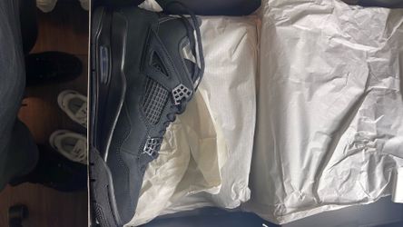 Jordan 4 Black Cats Size 9.5