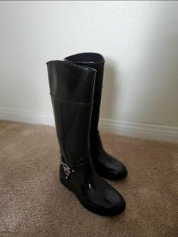 Michael Kors Rainboots size 6