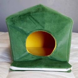 NEW! Small plush soft-sided Pet House with zipper to collapse, 15x11x11, Dog, Cat, Bird, Ferret, Etc