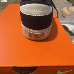 Adidas Size 7