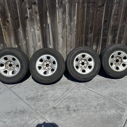 265/70/17 Tires/wheels 6lug Stocks Silverado Sierra Tahoe Yukon