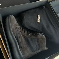 Yeezy Boot szn 5