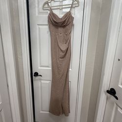 Dress Colors Gold Size Medium Windsor 
