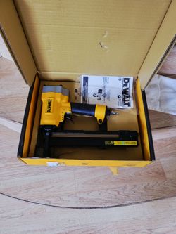 Dewalt brand new Corded Pneumatic 16-Gauge 1 in. Crown Lathing Stapler