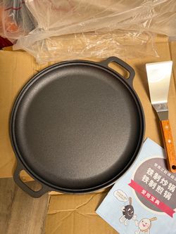 Cast Iron Round Griddle Pan with Dual Handles