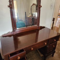 Cherry Wood Antique Vanity