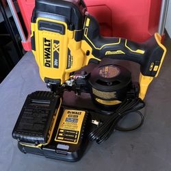 Dewalt Roofing Nailer 