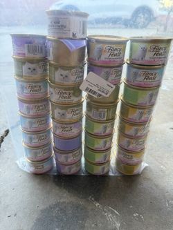 Purina Fancy Feast - Paquete variado de alimentos húmedos para gatitos, latas de 3 onzas, paquete de 30