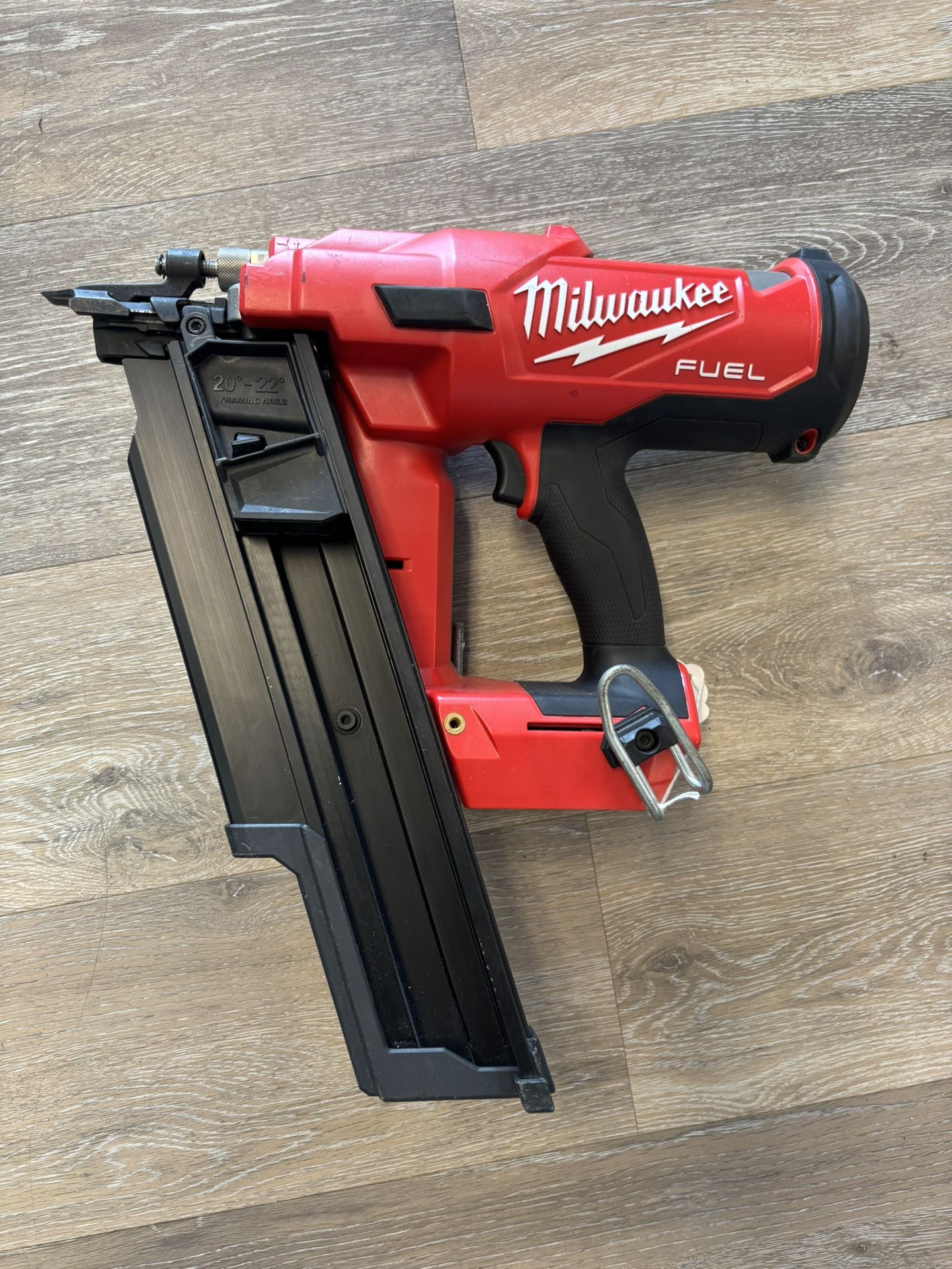 Milwaukee Tools Nail Gun
