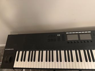 Komplete Kontrol S88 MK2 - LIKE NEW