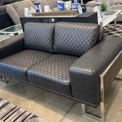 SOFA & LOVESEAT