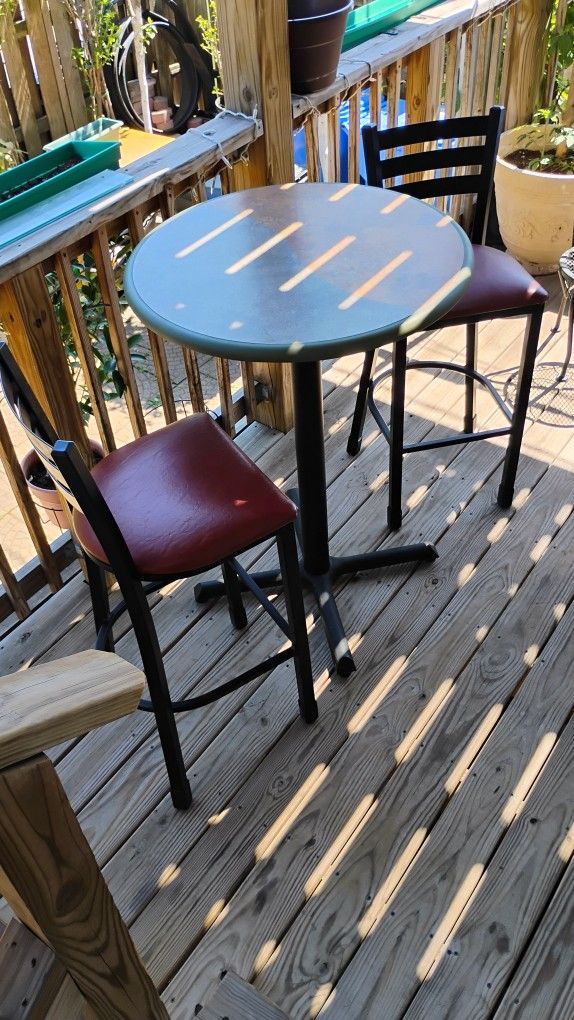 Indoor Outdoor Table & Chairs Set