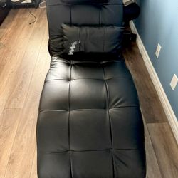 Chaise Lounge Chair 
