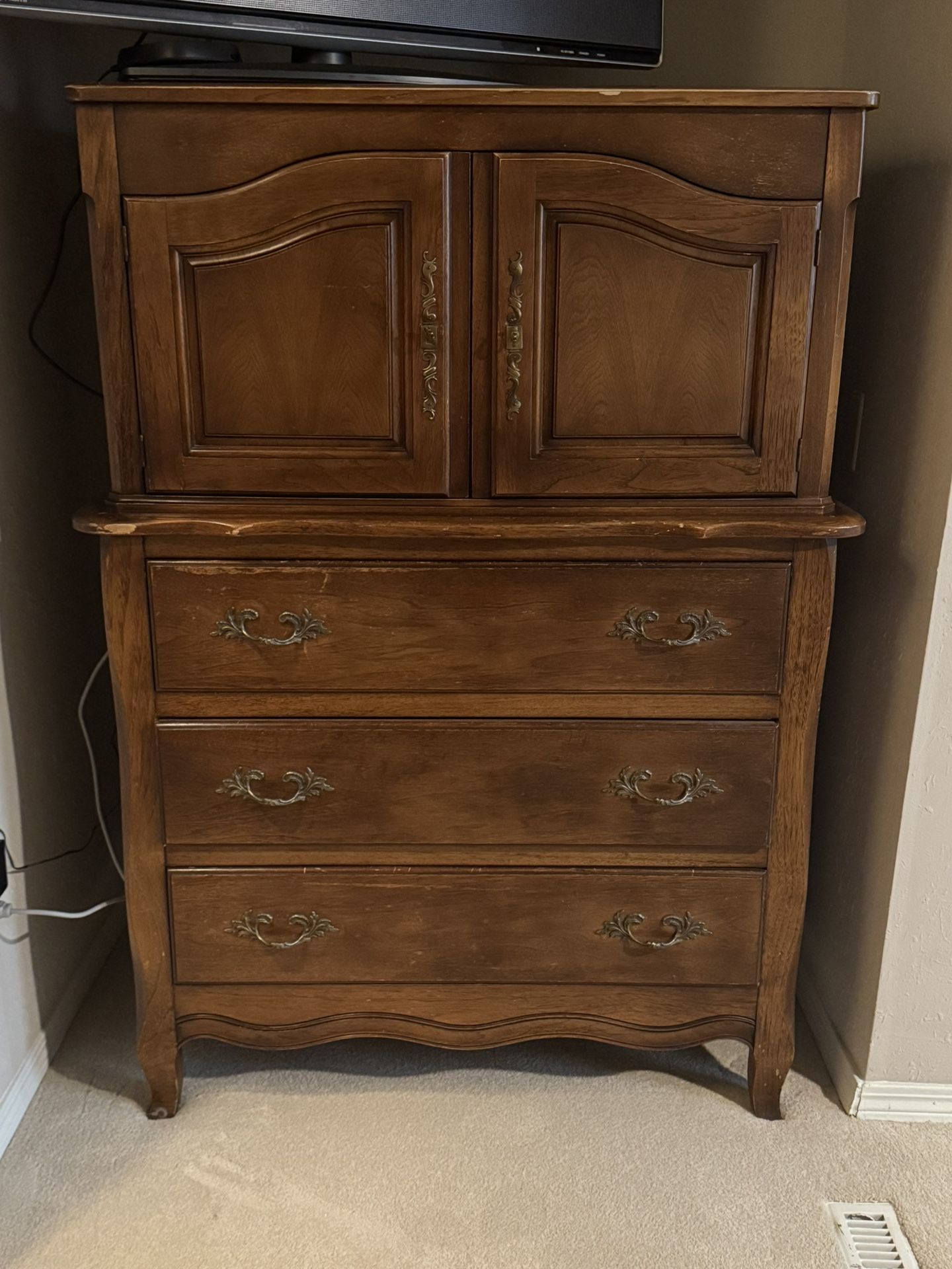 Vintage Drexel Fontaine Louis XV Style Gentleman’s Chest Solid Wood