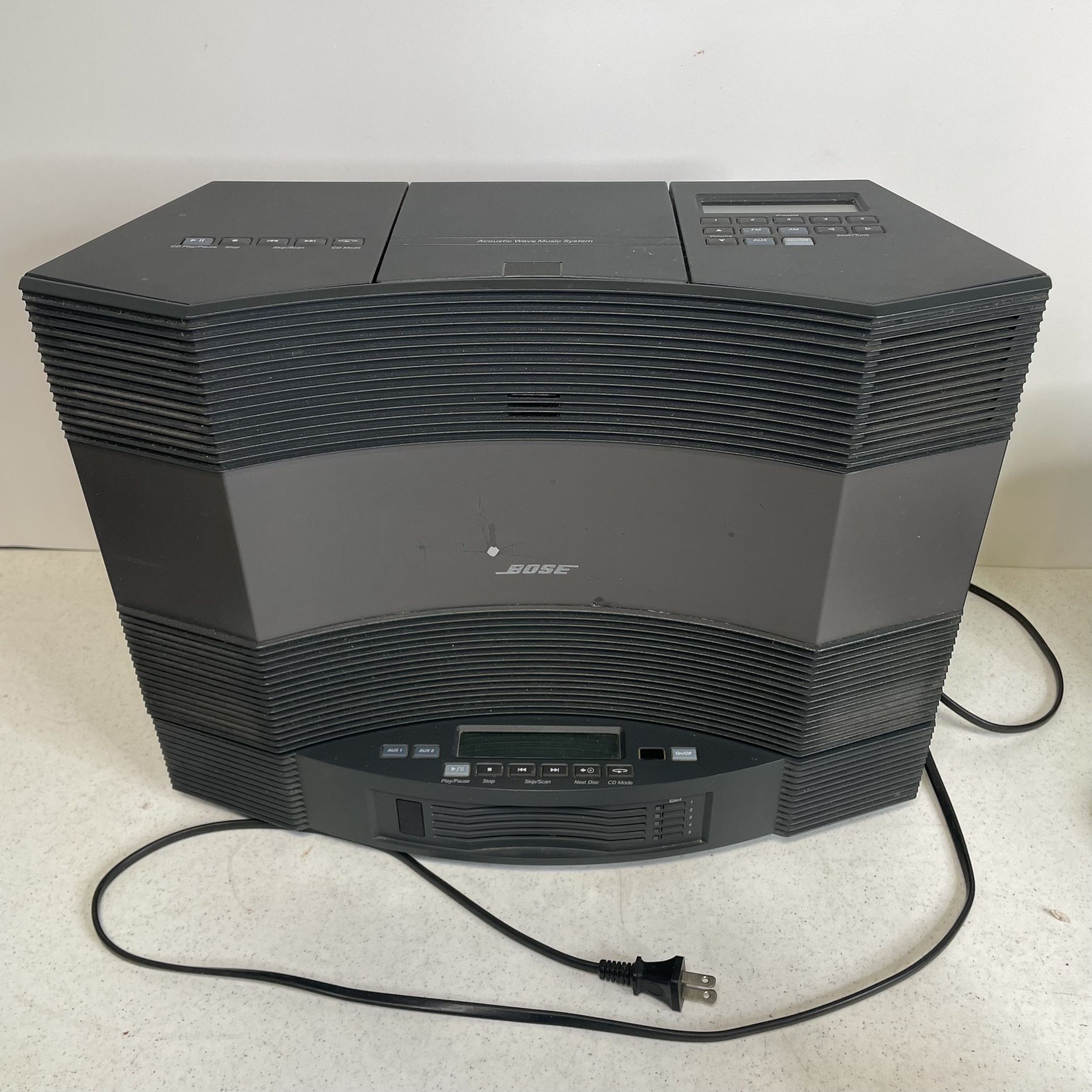Bose Acoustic Wave Music System 