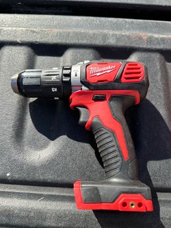 Milwaukee M18 1/2” Hammer Drill